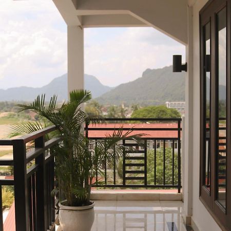 Vang Vieng Consiana Hotel Exterior photo
